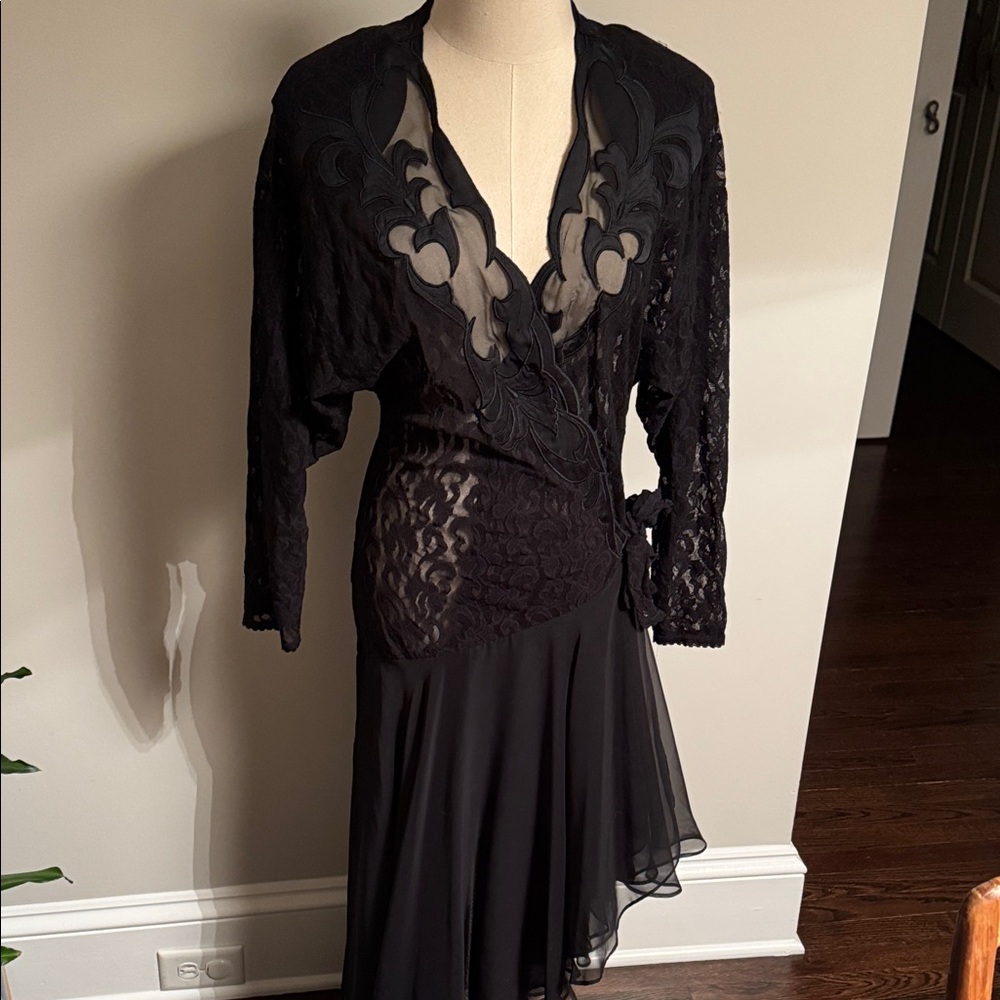 NWT Vintage Lace and embroidery wrap Dress/lingerie